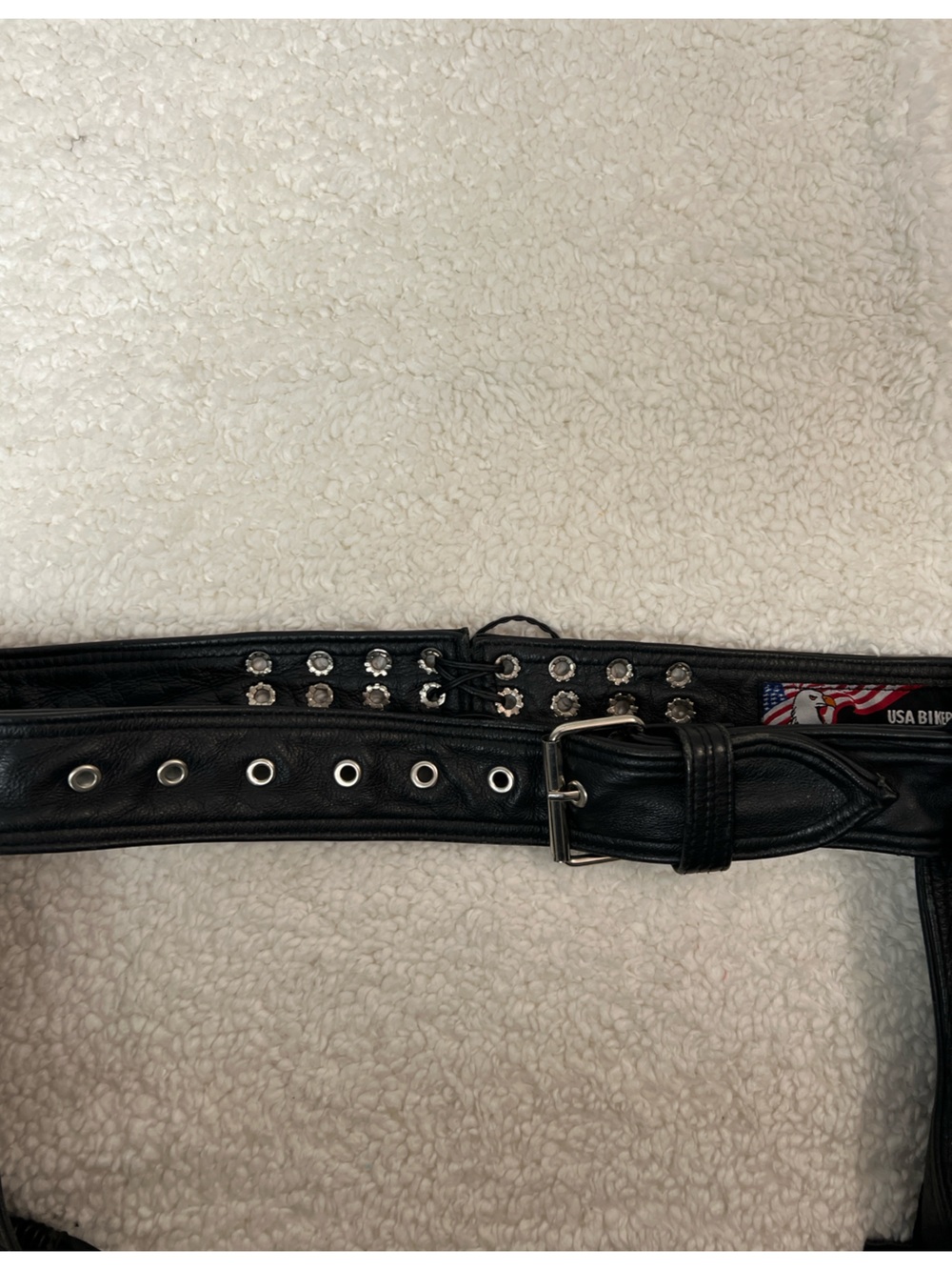 USA Bikers Dream Leather, Lined Chaps with Adjustable Buckle Waist Unisex Size L - Picture 9 of 12
